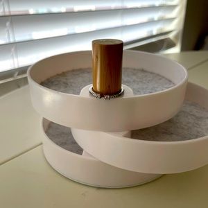 Fragrant Jewels Ring size 8